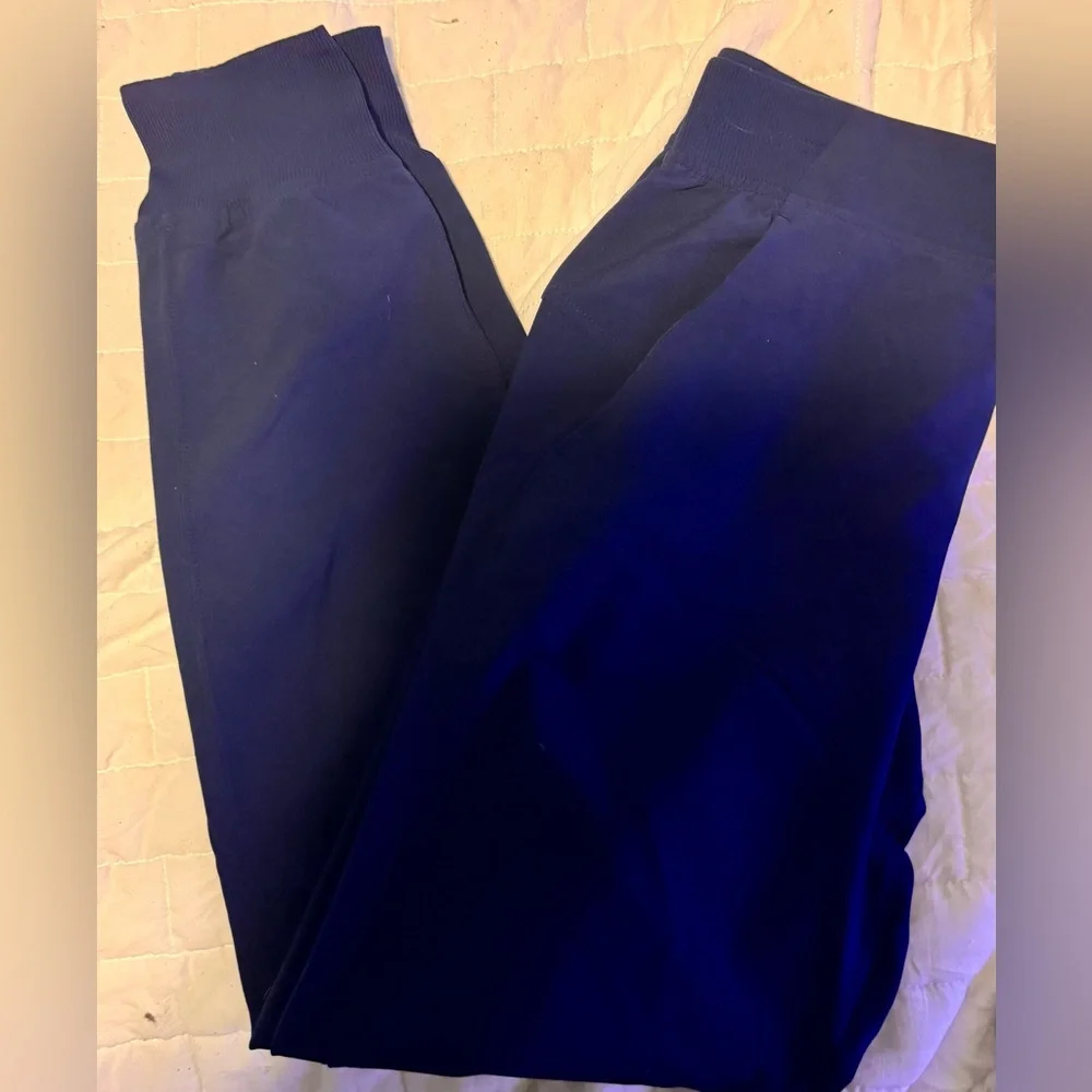 Lululemon Women’s Jogging pants Blue size 4